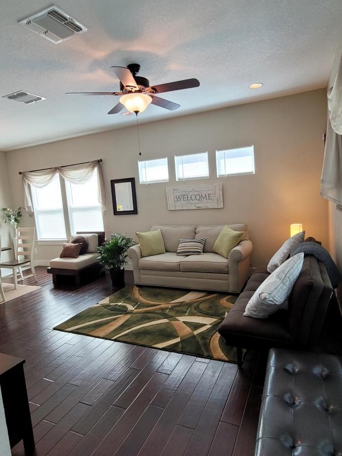 Spacious Townhouse Minutes From Downtown Sa. San Antonio Eksteriør bilde